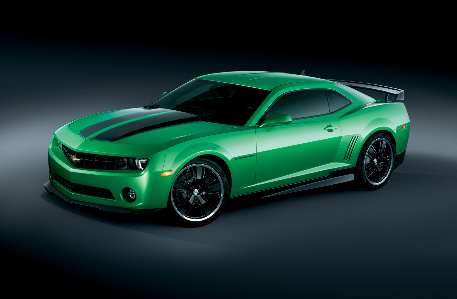 green-with-envy-2010-camaro-synergy-special-edition