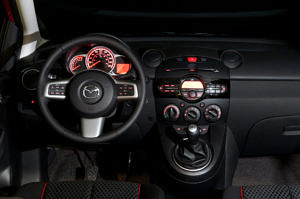 2011 Mazda Mazda2 02