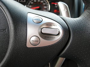 2010 Nissan Maxima Cruise Control