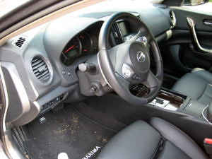 2010 Nissan Maxima Dash 1