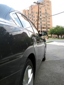 2010 Nissan Maxima Side 2