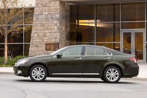 2010 Lexus ES 350 02