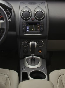 2011 Nissan Rogue 16