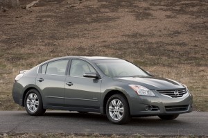 Nissan Altima Hybrid, 2010