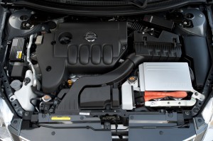 Nissan Altima Hybrid, 2010
