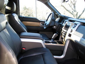 2011 Ford F-150 Dash 2