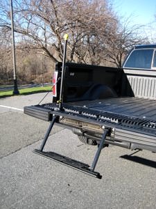 2011 Ford F-150 Tailgate Step 1