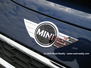 2016 Mini Cooper S Emblem Detail